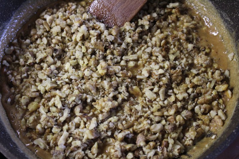 Песочный пирог с орехами: пошаговый фото рецепт