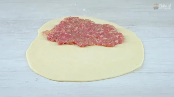 Хрустящие чебуреки с мясом: проверенный видео и фото-рецепт воздушного теста на основе водки