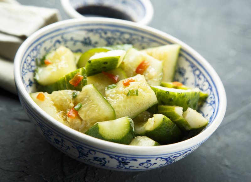 Острый огуречный салат: рецепт китайской кухни