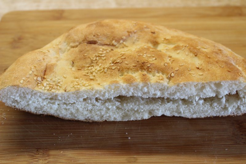 Греческий бутерброд с фрикадельками, овощами и тзадзики: пошаговый фото рецепт