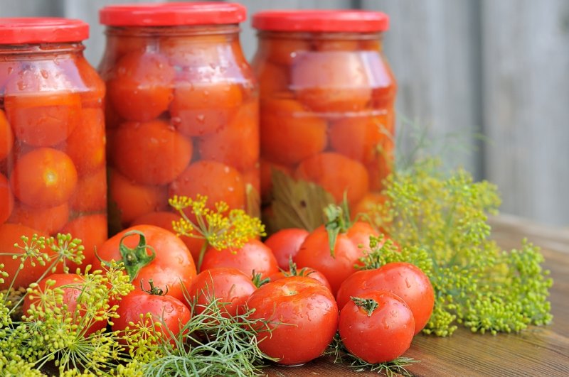 Домашние маринованные помидоры