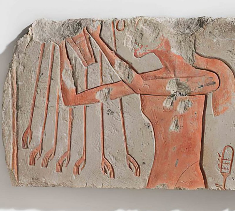 Нос в древности. Древний Египет статуя без носа. Статуи фараонов с отрубленными носами. Переносица древних египтян. Нос египтянина.