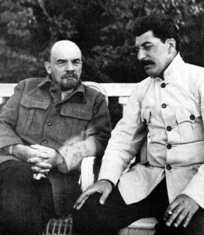 Режиссёр «Белорусского вокзала» назвал Ленина неприличным словом