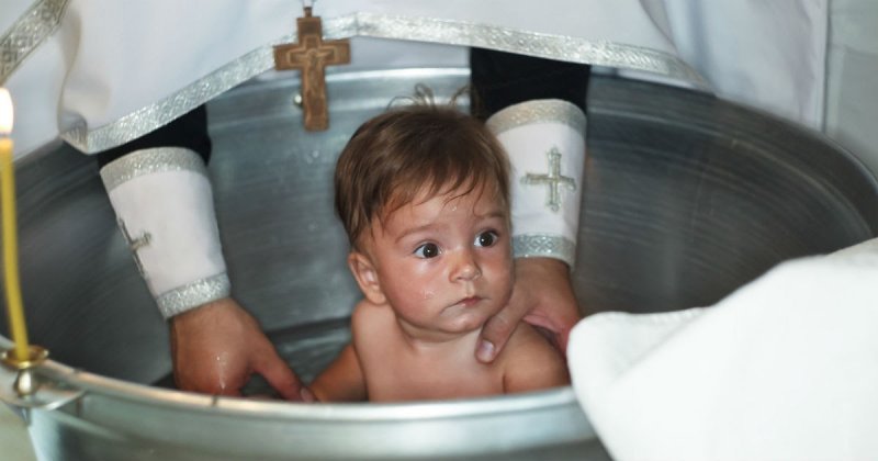 РПЦ изменила правила крещения детей. Как выбирают имя при крещении?