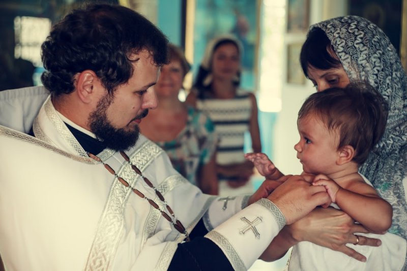 РПЦ изменила правила крещения детей. Как выбирают имя при крещении?