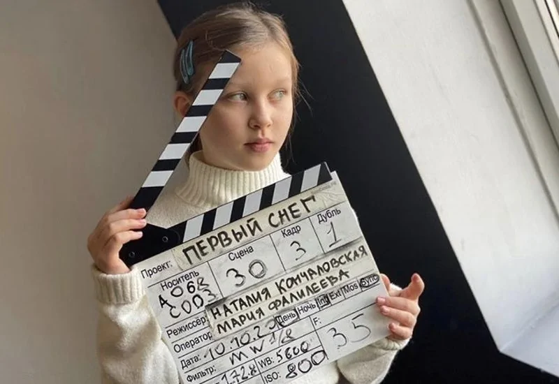 Дочь Юлии Пересильд и Алексея Учителя получила первую роль в кино