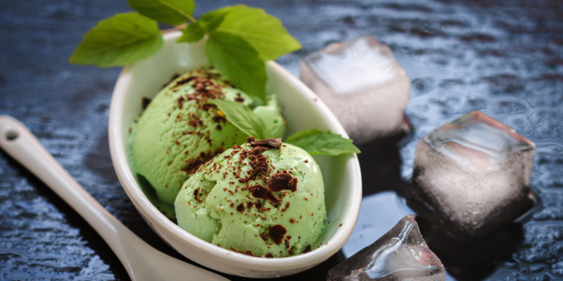Базиликовое мороженое: новый оригинальный вкус и отличный способ освежиться в жару