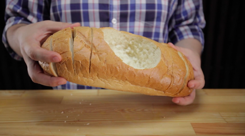 Фондю в чесночном хлебе на скорую руку: видео рецепт и пошаговые фото