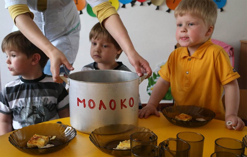 Доктор Комаровский: «Никогда не хвалите ребенка за пустую тарелку»