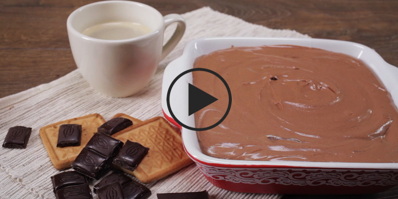 Шоколадный торт без выпечки: видео-рецепт