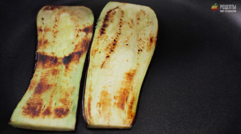 Рулетики из баклажан с творожным сыром: видео-рецепт