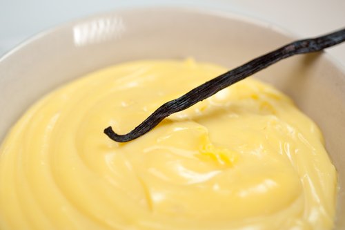 ТОП–4 лучших рецепта крема (и торт не понадобится)