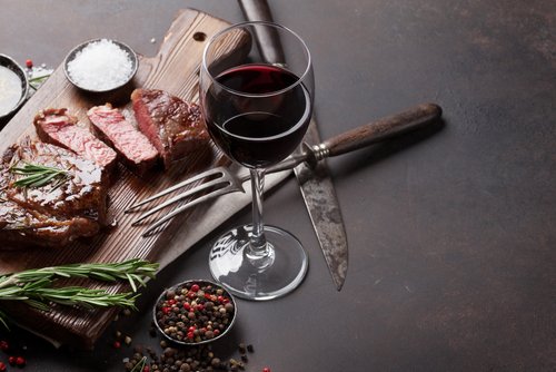Как правильно подобрать вино под блюдо