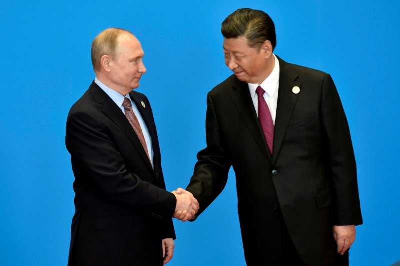 «Никто не ждет свистка из Пекина, чтобы напасть на Россию-матушку»