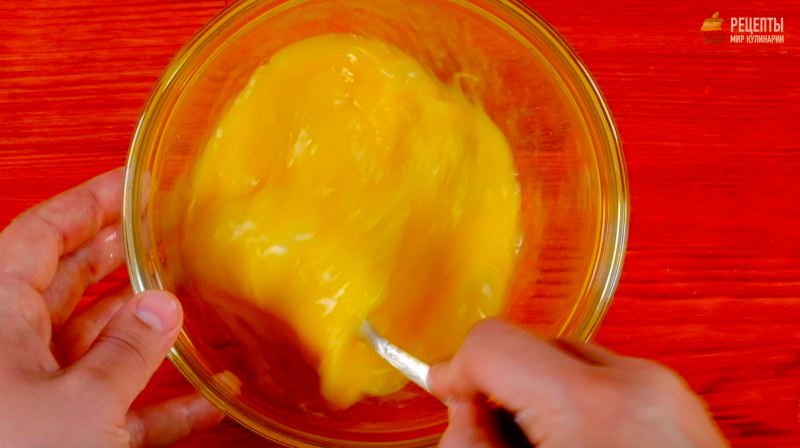 Курица в лимонно-сырной панировке: видео-рецепт