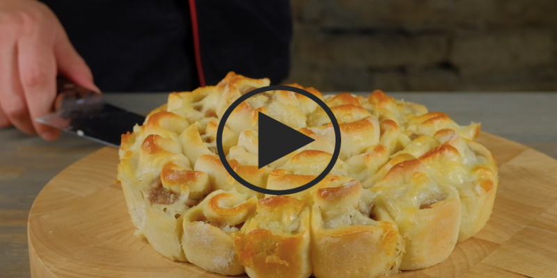Мясной пирог “Хризантема”: видео-рецепт