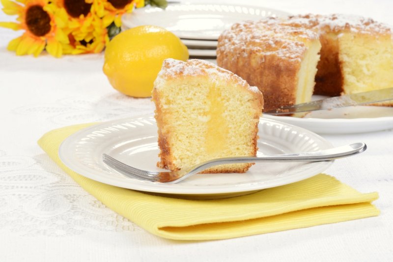Ароматный пирог с лимоном