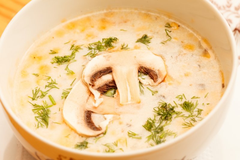 Нежнейший сливочный крем-суп из шампиньонов