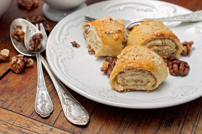 Армянская гата – слоёное печенье с грецкими орехами