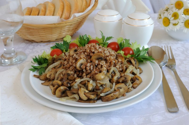 Вкуснейшая гречневая каша с грибами