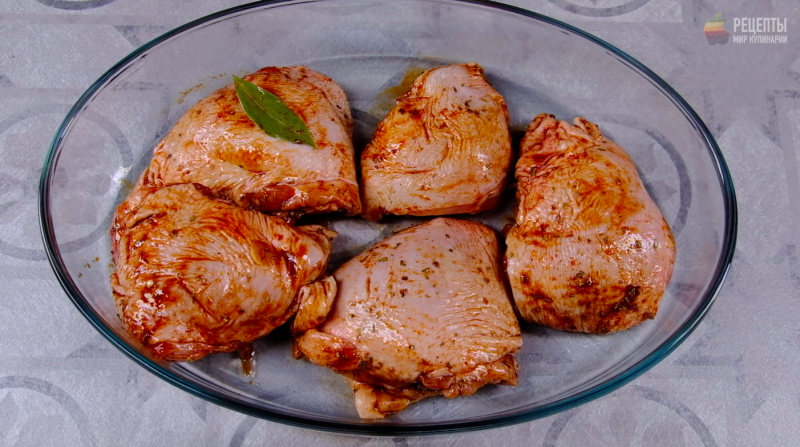 Видео-рецепт: Курица в испанском стиле