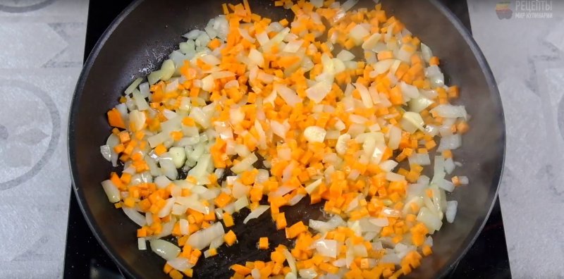 Видео-рецепт: Чечевица с овощами