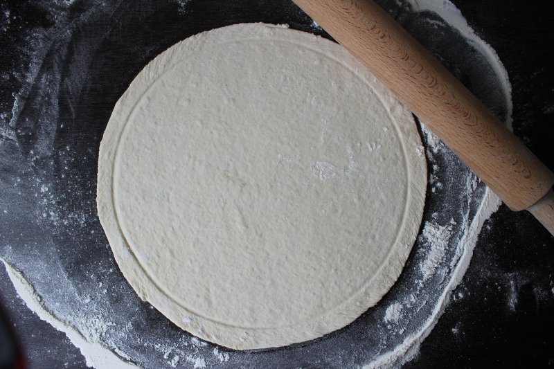 Пицца "Гавайская" на дрожжевом тесте: пошаговый фото рецепт