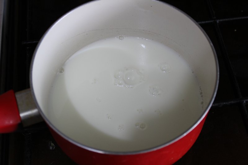 Батон молочный домашний: пошаговый фото рецепт