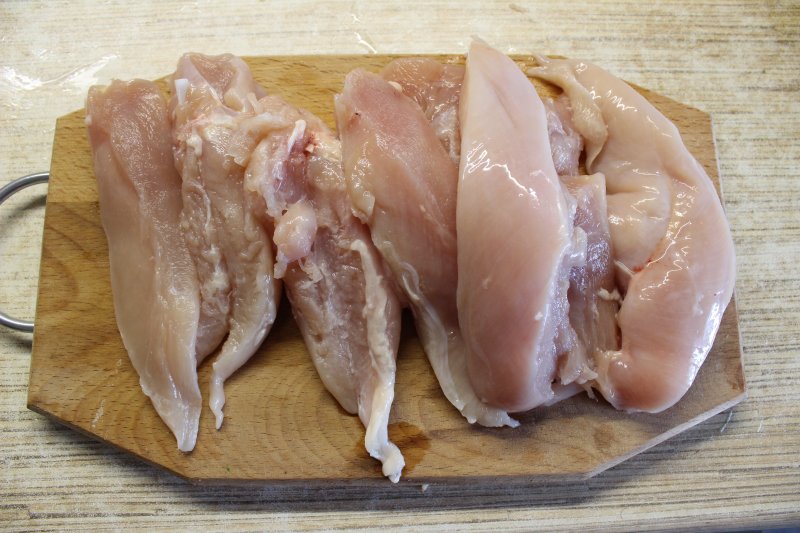 Нежная куриная колбаса в домашних условиях: пошаговый фото рецепт