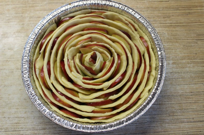 Яблочный пирог "Роза": пошаговый фото рецепт
