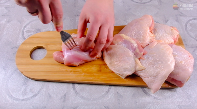 Видео-рецепт: Курица, запеченная в лаваше