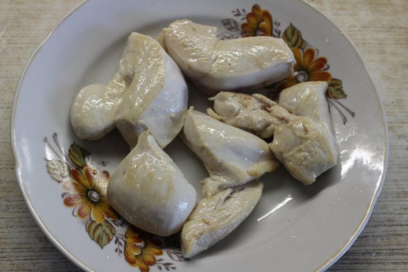 Сочная куриная грудка в панировке из грецких орехов: пошаговый фото рецепт