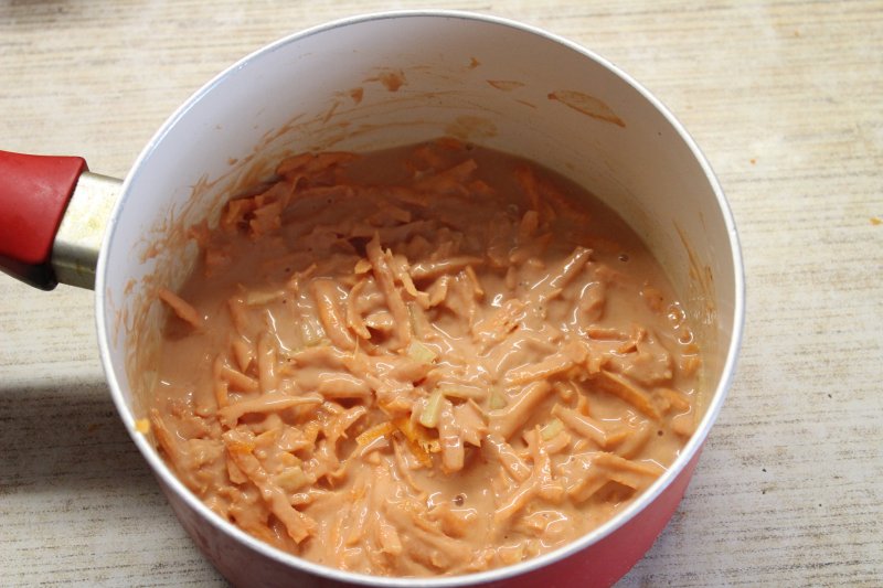 Перцы, фаршированные мясом, в томатно-сметанной соусе: пошаговый фото рецепт