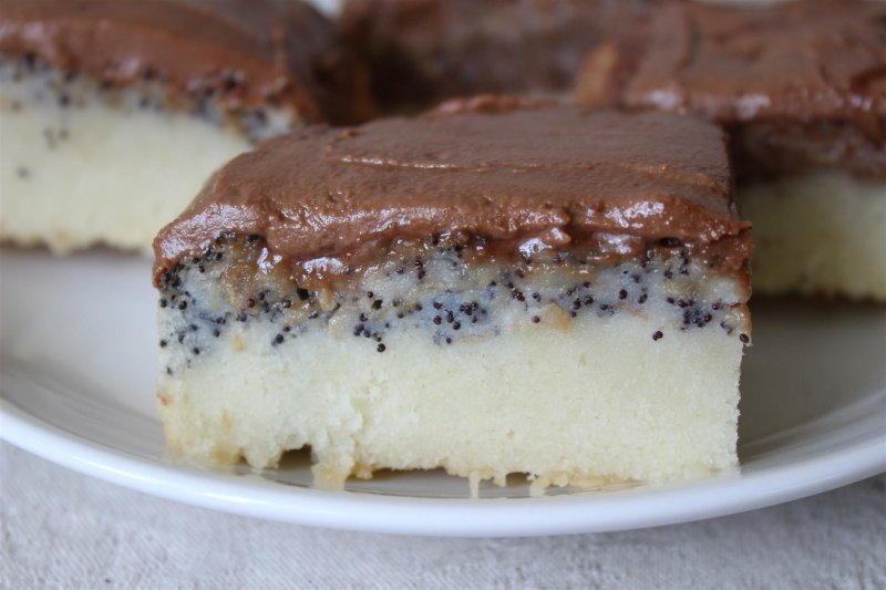 Слоеный пирог с шоколадом, маком и орехами: пошаговый фото рецепт