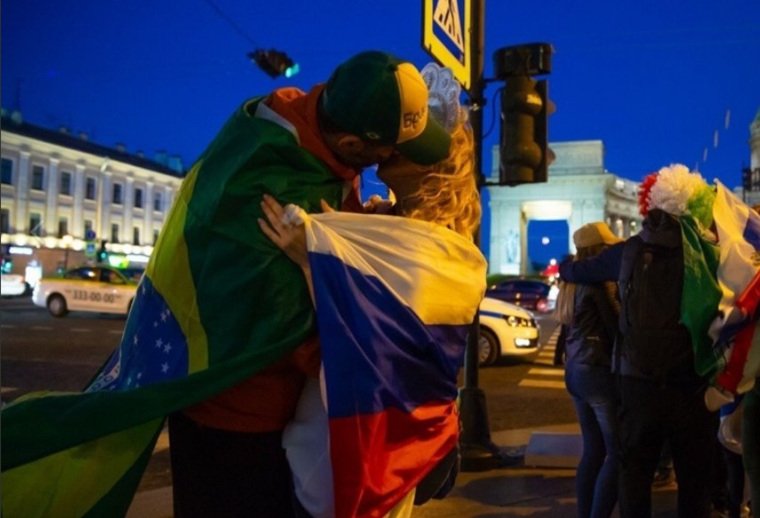 «Поколение шлюх». Как Россия взбесилась из-за любви «наташ» к иностранцам