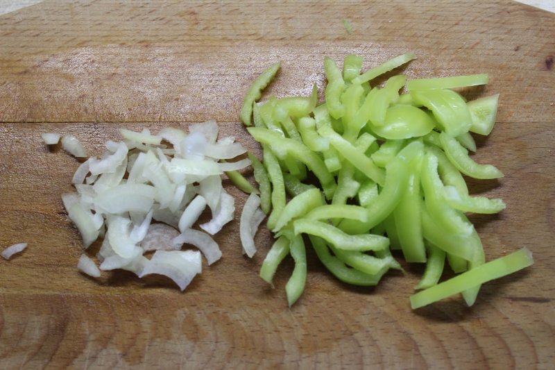 Легкий салат салат с креветками и авокадо: пошаговый фото-рецепт