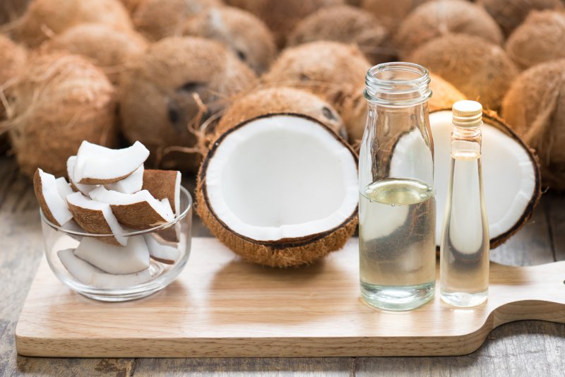 Бум на кокосовое масло: а так ли оно полезно, как все говорят?