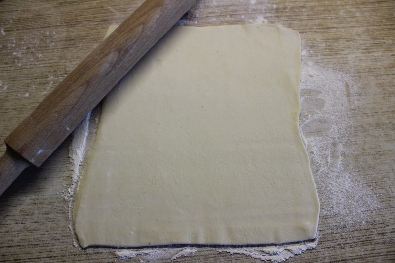 Открытый грушевый пирог со специями на скорую руку: пошаговый фото рецепт
