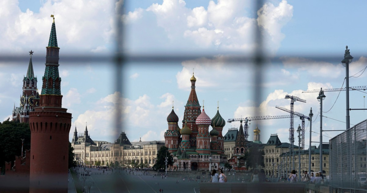 Bloomberg: США и Британия усилят санкции против РФ. Что грозит рублю