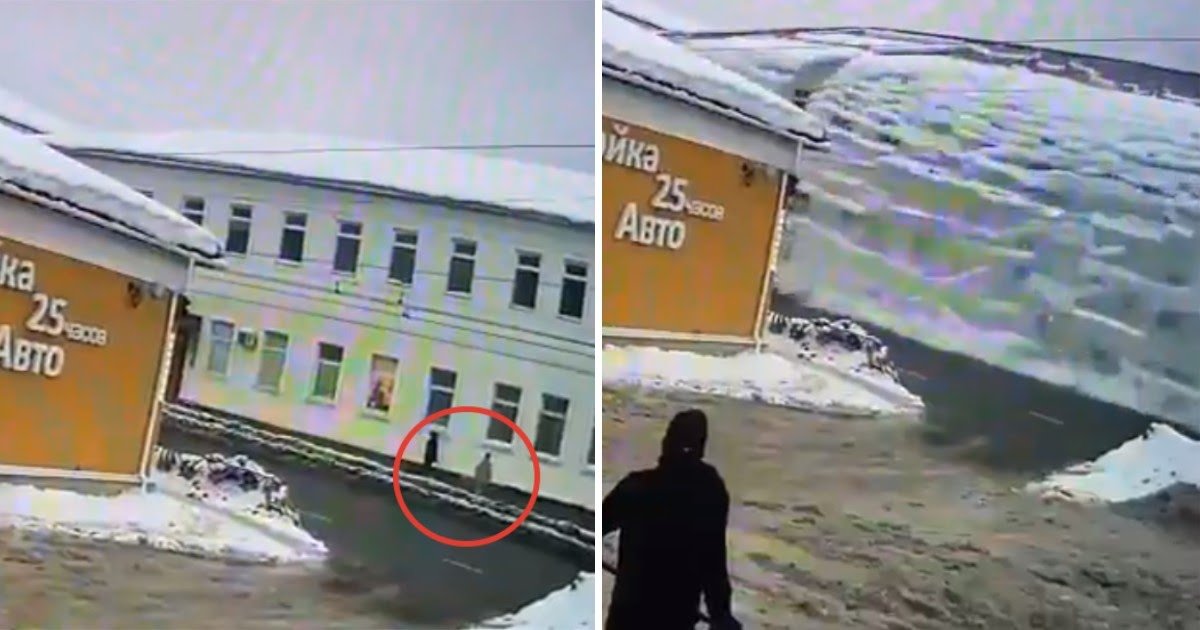 В Рыбинске лавина снега с крыши накрыла семью с ребенком
