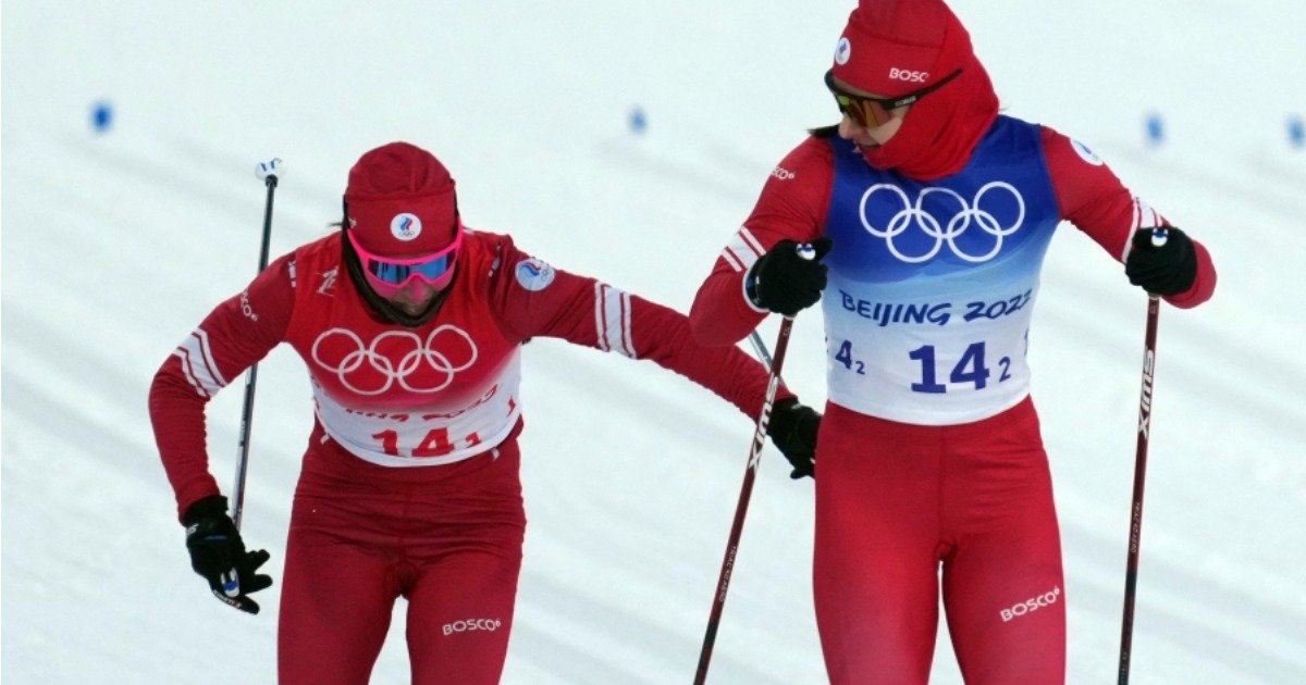 Лыжницы Непряева и Ступак выиграли бронзу в Пекине