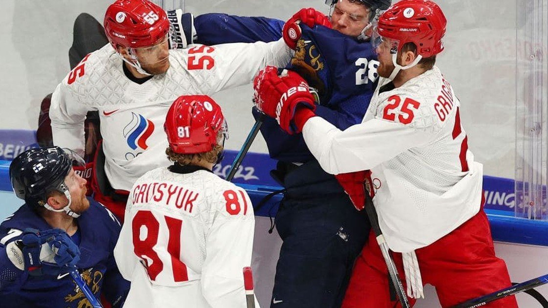 Досадное поражение: Россия упустила золото в хоккее