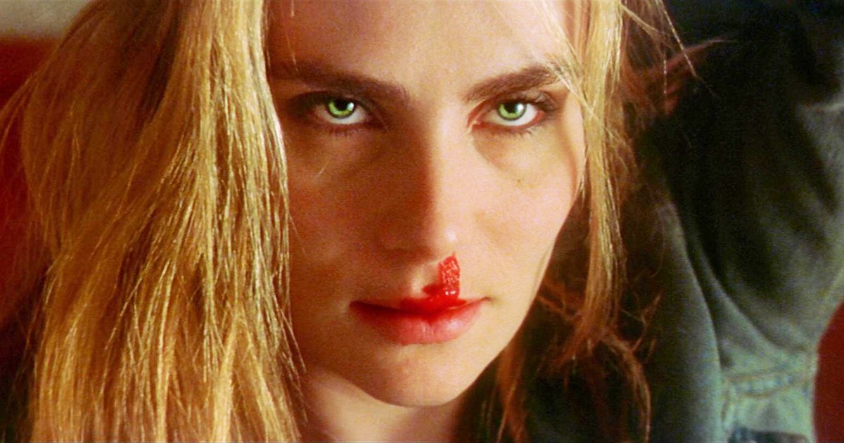 Какой стала мистическая красотка из фильма «Девятые врата» 23 года спустя?